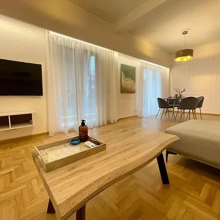 아파트 Bluemotion -metrocitycenter 아테네